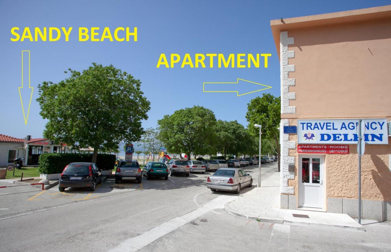 Ap Punta Next To Sandy Beach, Apartment With Garden Omiš Esterno foto